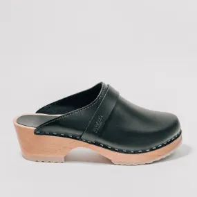 MAGUBA Berkeley  CLOG- BLACK