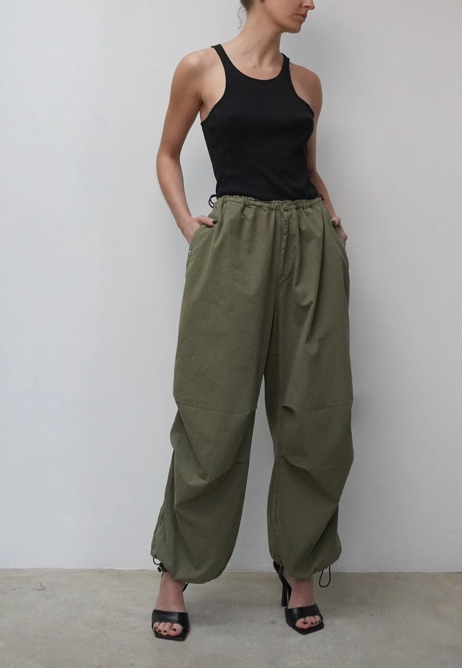 PARACHUTE PANTS KHAKI