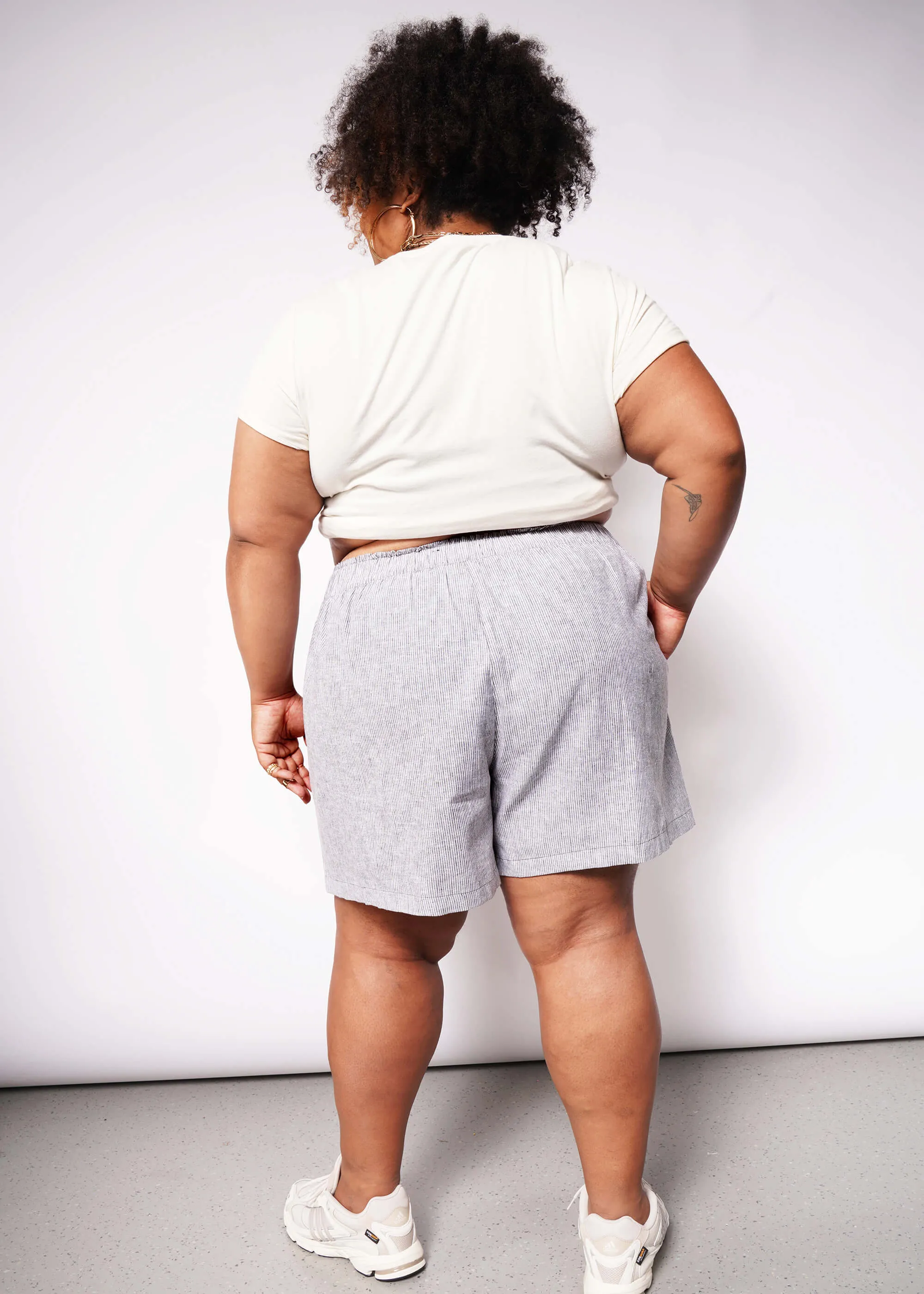 The Essential Linen Elastic Waist Short